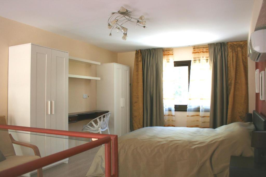 Sunrise Arches Apartments Limasol Dış mekan fotoğraf