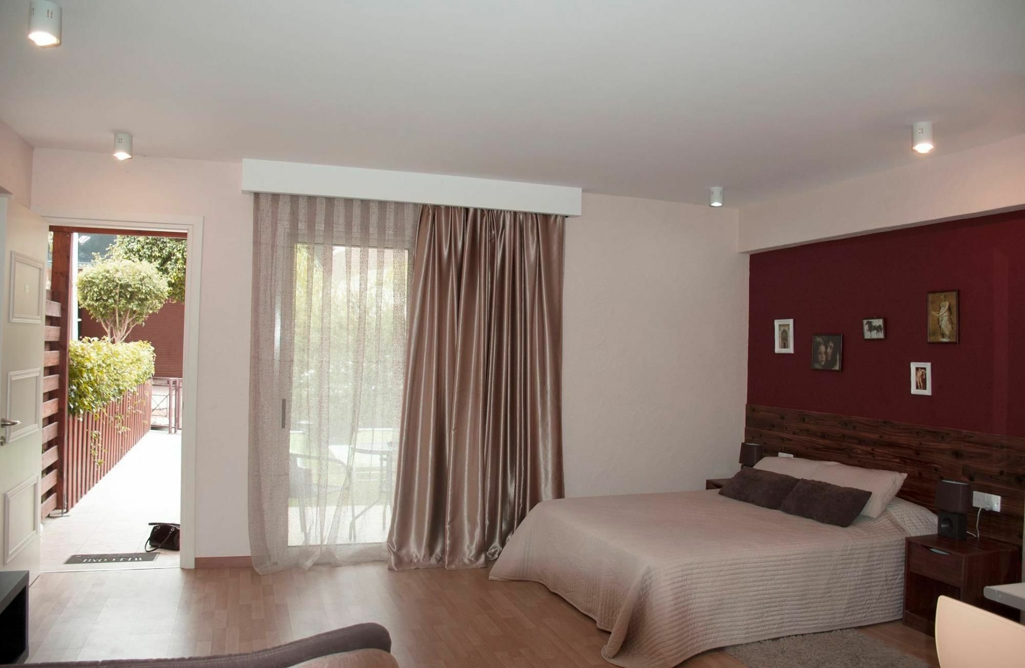 Sunrise Arches Apartments Limasol Dış mekan fotoğraf
